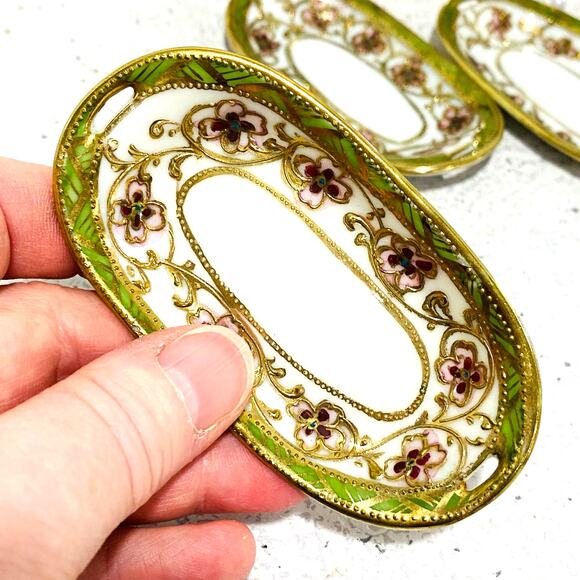 Vintage Hand Painted Nippon Porcelain Relish Tidbit Tray & 4 Salt Cellars Set - Picture 8 of 13